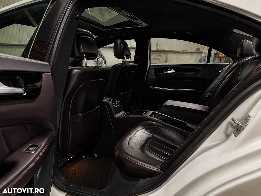 Mercedes-Benz CLS - 8