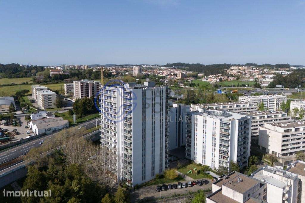 Apartamento T2 no Condomínio Via Maia – Conforto, Segurança e Qualidad - Grande imagem: 4/37