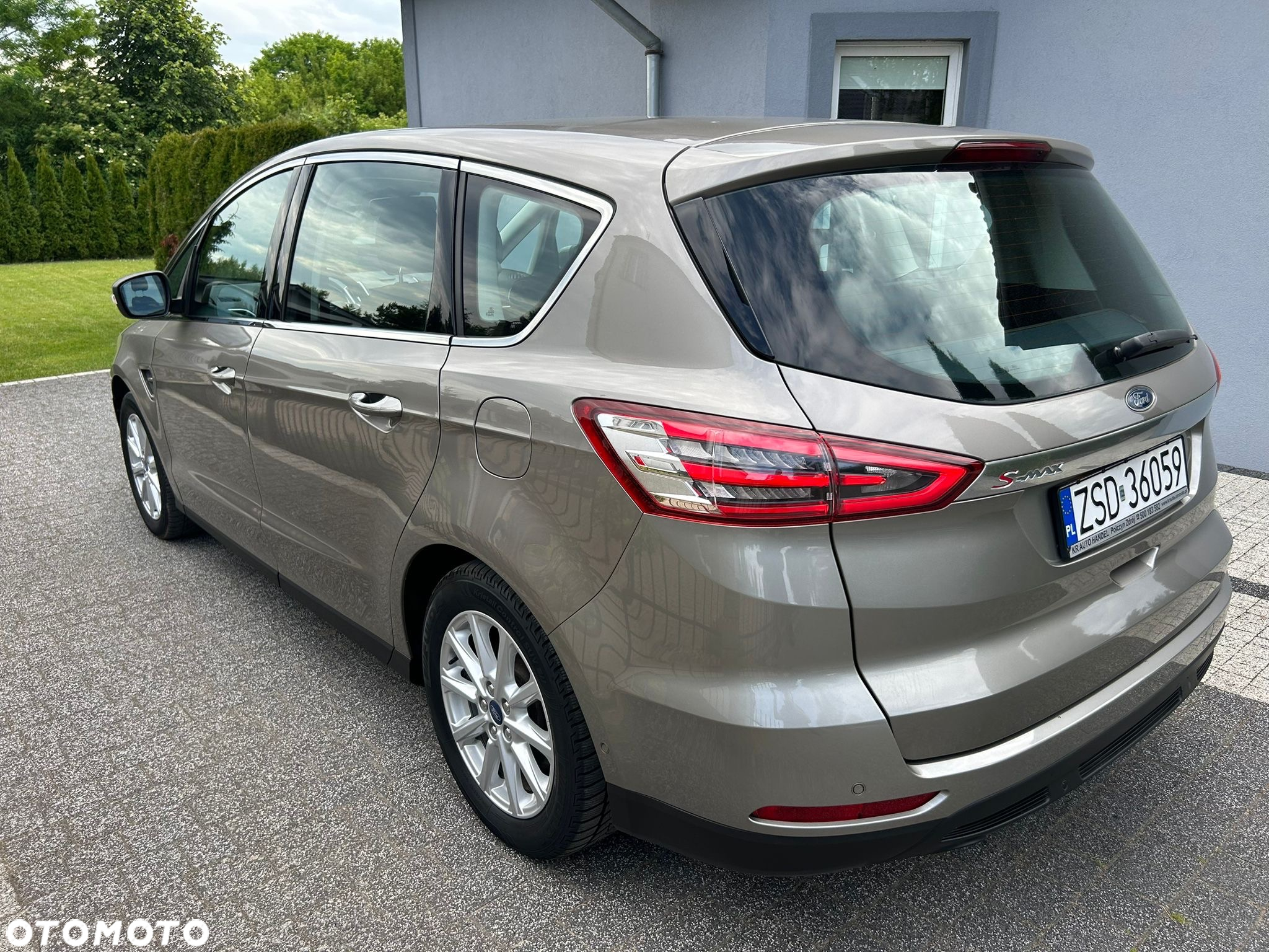 Ford S-Max 2.0 EcoBlue Titanium - 3