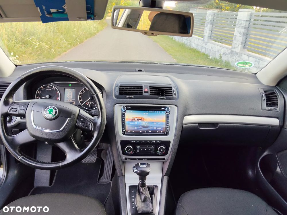 Skoda Octavia 1.8 TSI DSG Ambition - 17