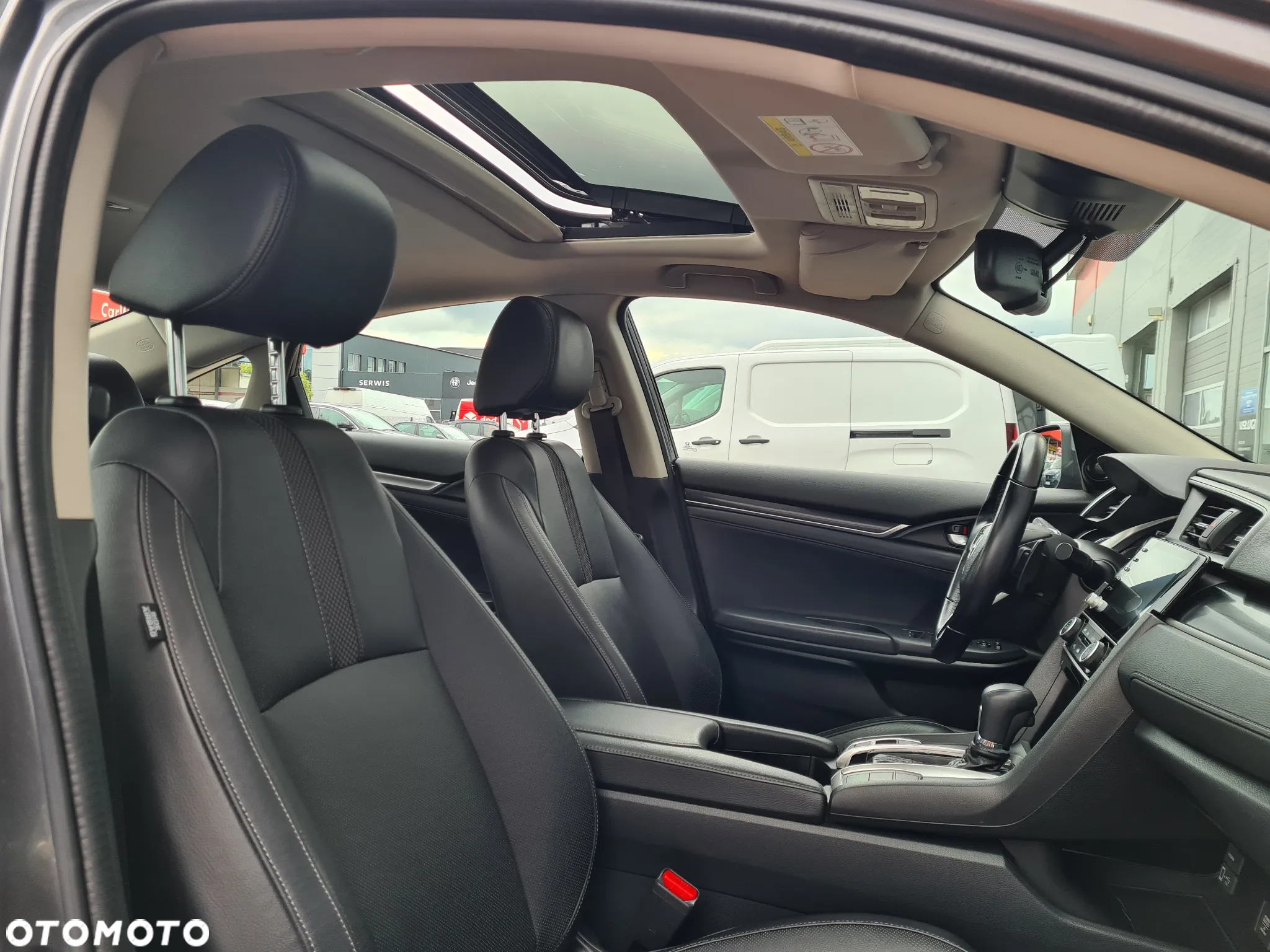 Honda Civic 1.5 T Prestige (Navi) - 30