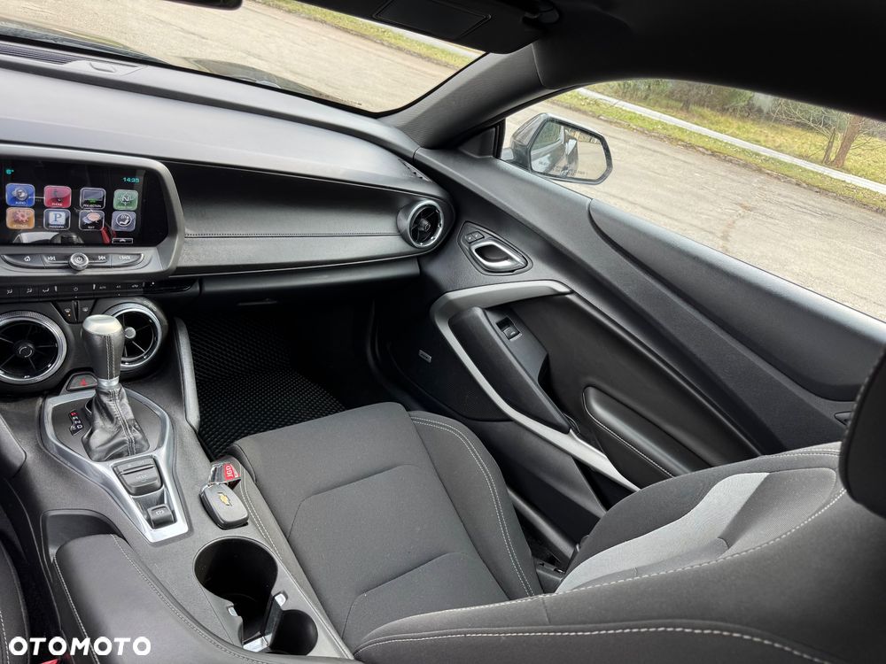 Chevrolet Camaro - 12