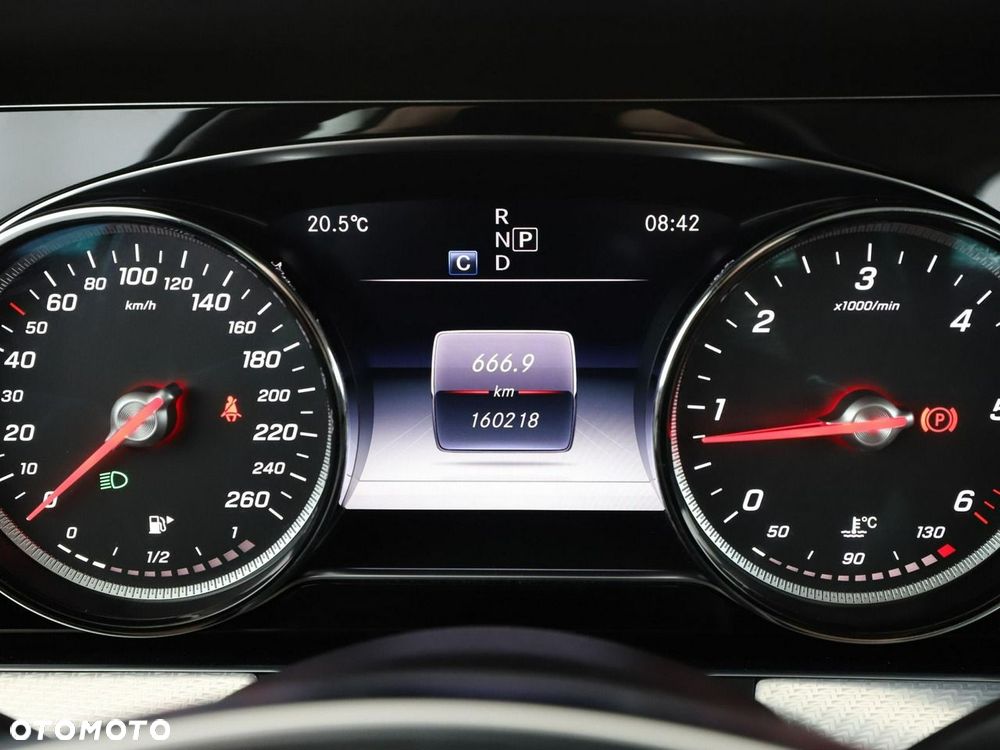 Mercedes-Benz Klasa E 220 d 4-Matic All-Terrain Avantgarde - 23
