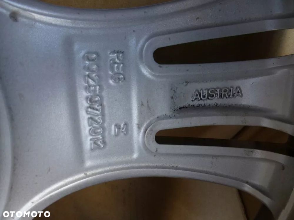 BMW F30 F34 F20 F10 F11 19' - 9