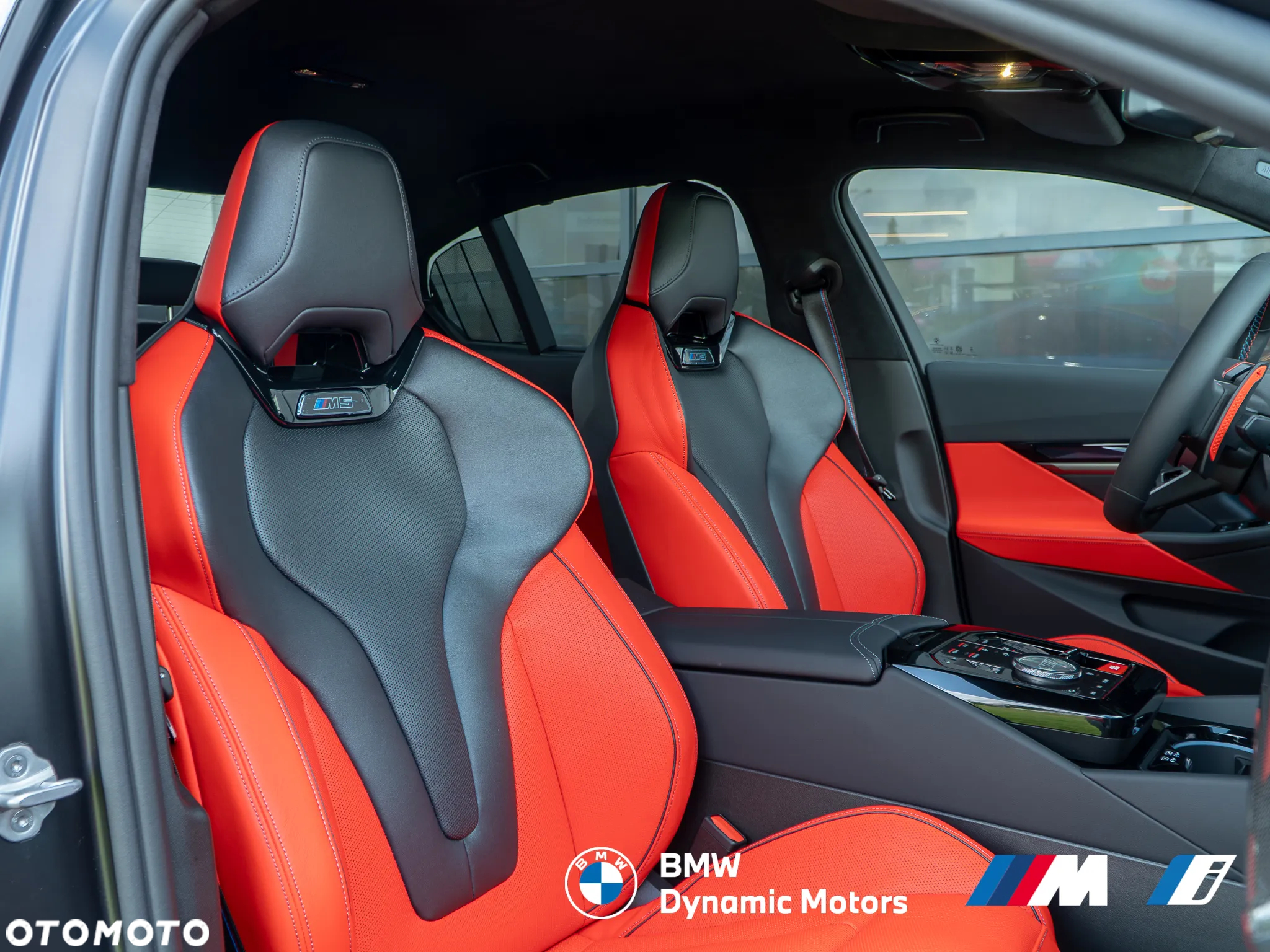 BMW M5 xDrive - 22