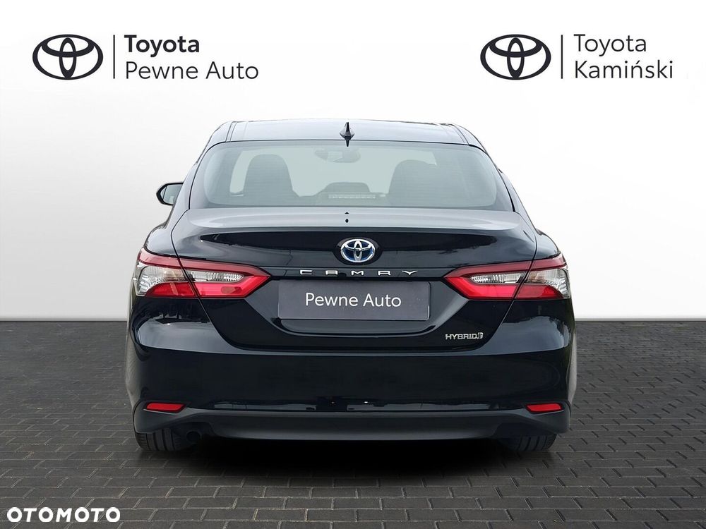 Toyota Camry 2.5 Hybrid Comfort CVT - 4