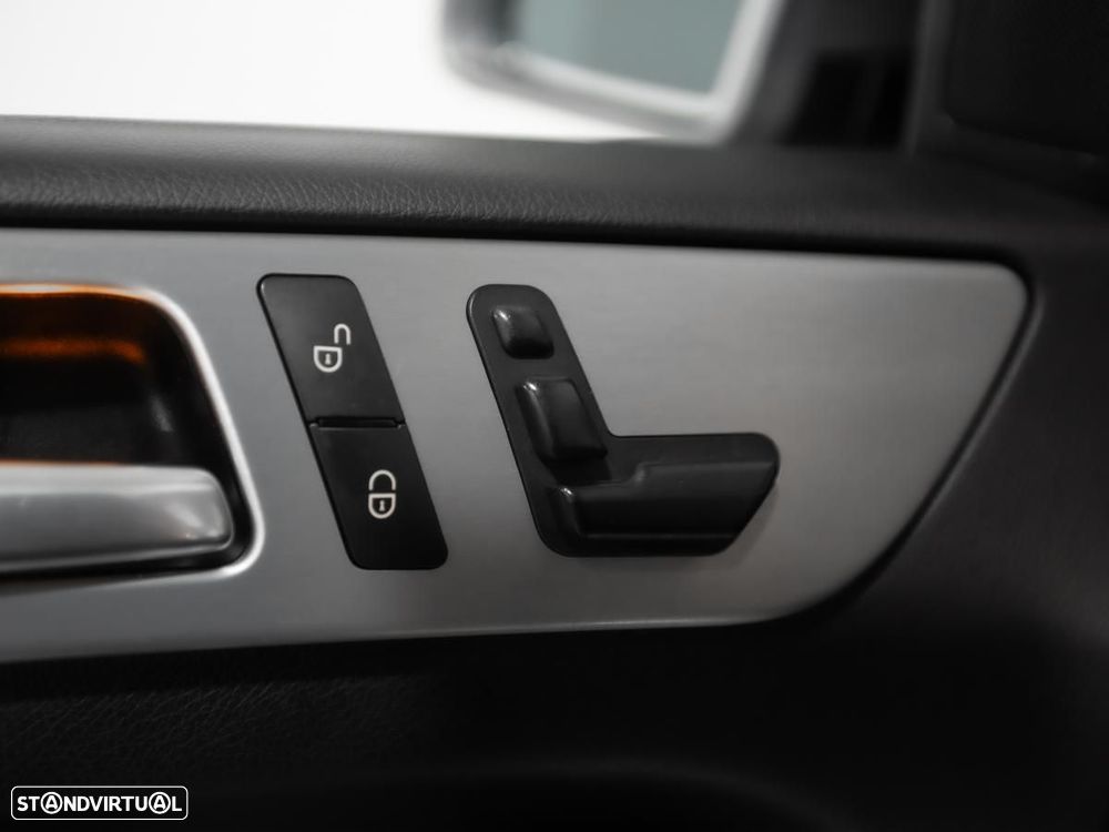 Mercedes-Benz ML 350 — fotografia 17