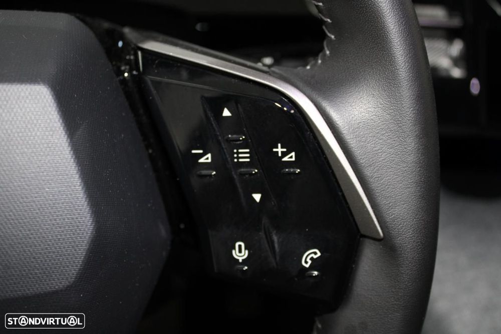 Peugeot E-3008 73 kWh Allure - 17