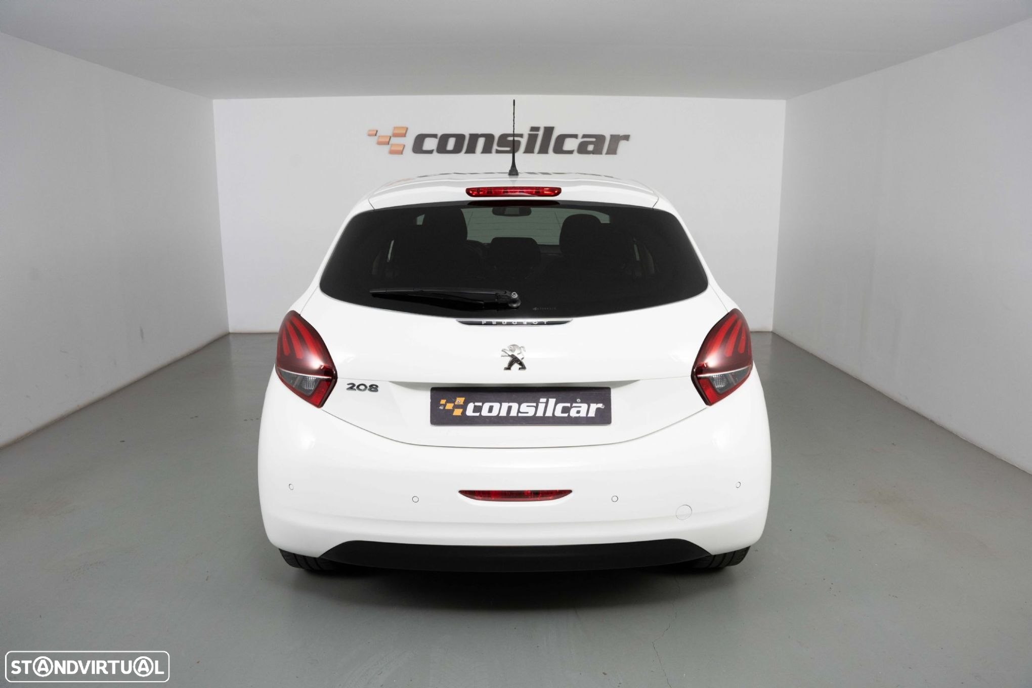 Peugeot 208 1.2 PureTech Signature - 5