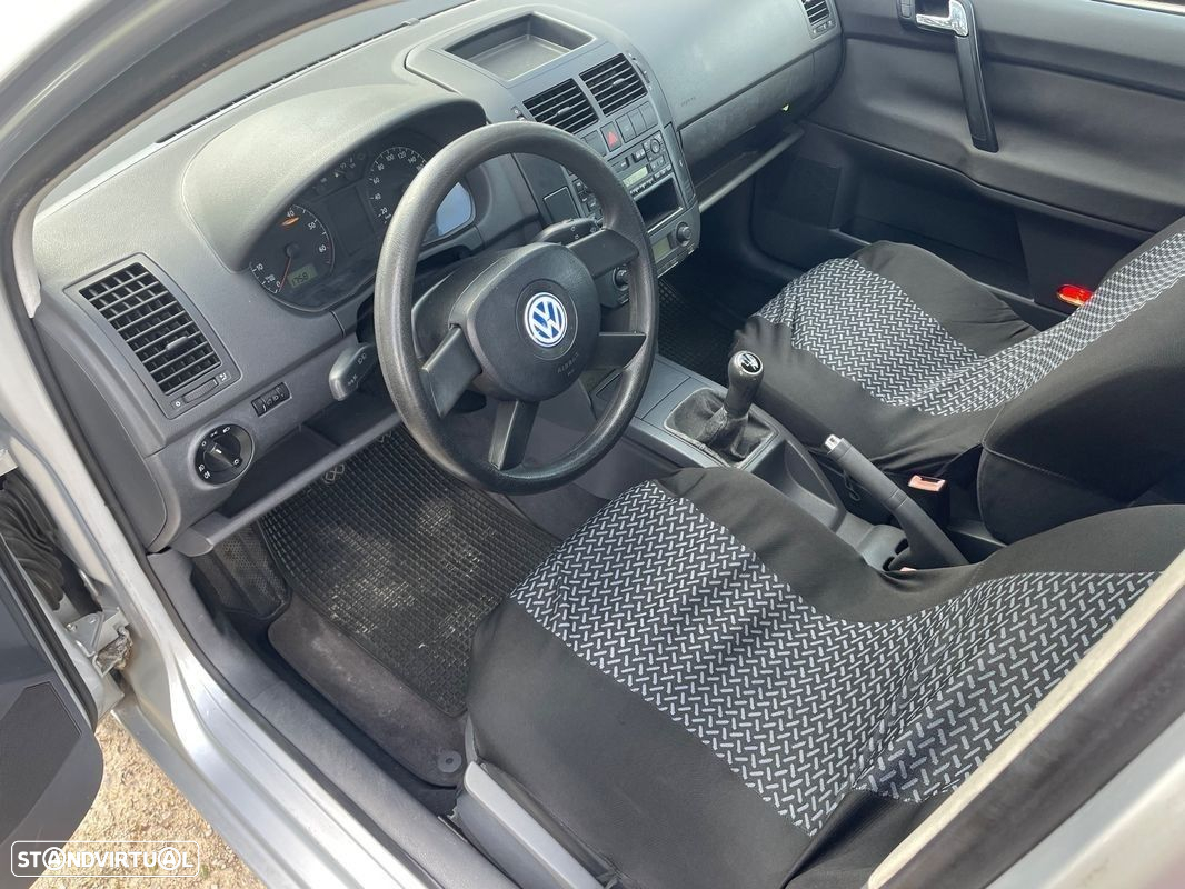 VW Polo 1.2 Confortline - 27