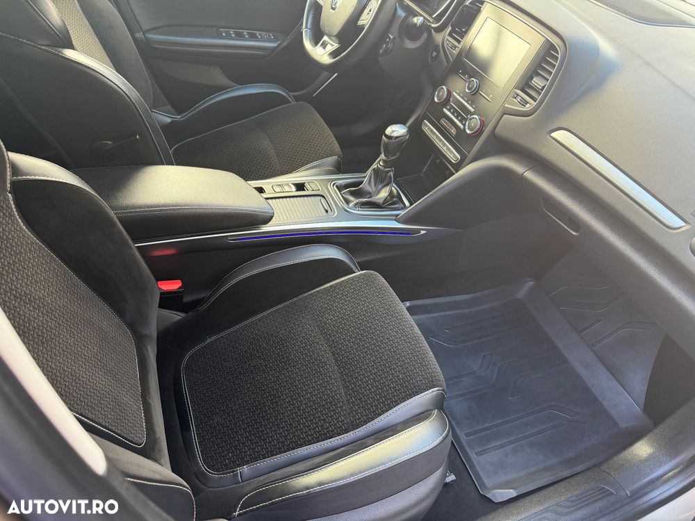 Renault Megane TCe GPF Intens - 6