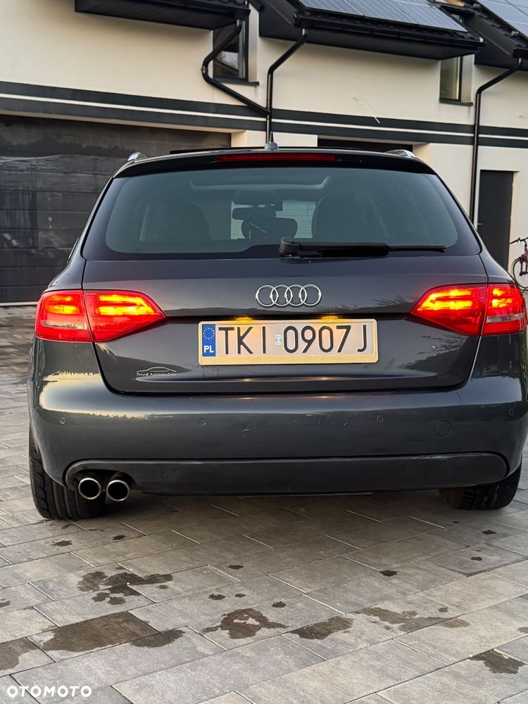 Audi A4 Avant - 23