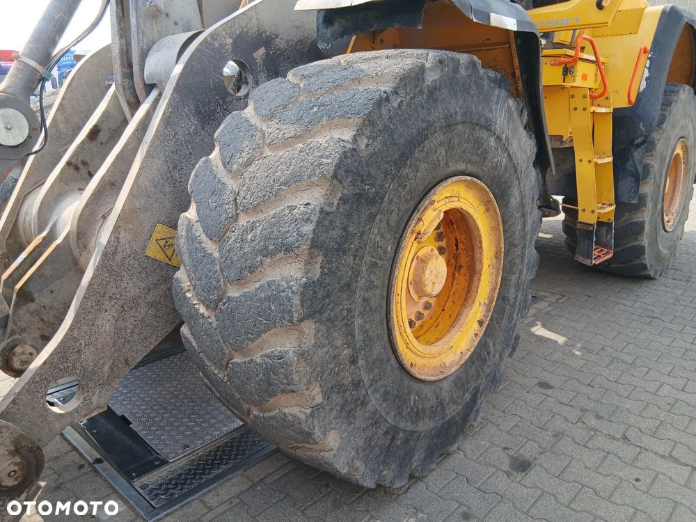 Volvo L180H ŁADOWARKA KOŁOWA - 38