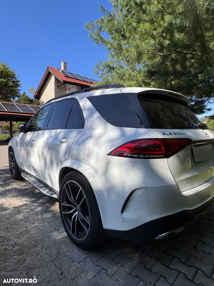 Mercedes-Benz GLE 300 d 4Matic 9G-TRONIC AMG Line - 4