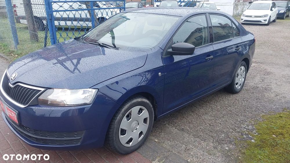 Skoda RAPID 1.2 MPI Active - 11