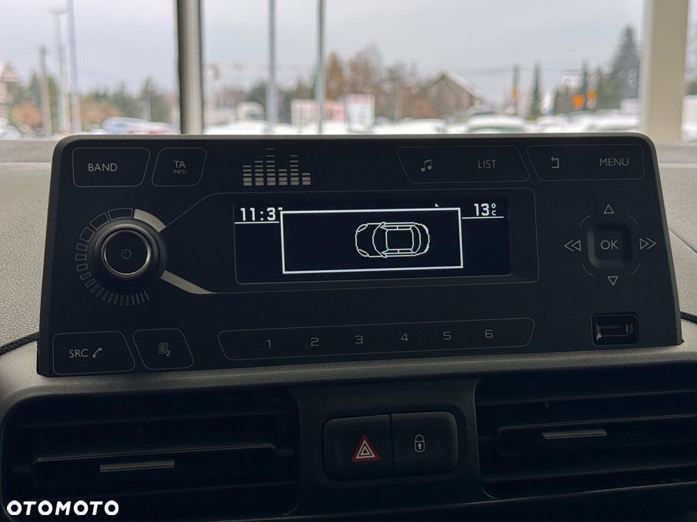 Opel Combo Enjoy - 32