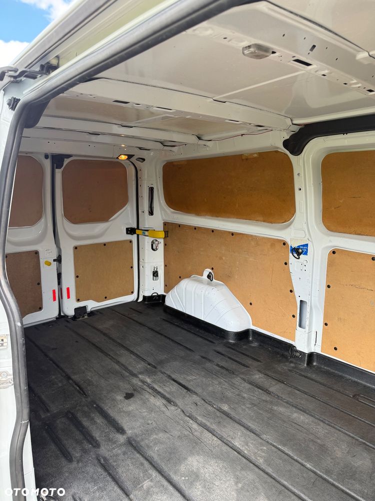 Ford Transit Custom - 19