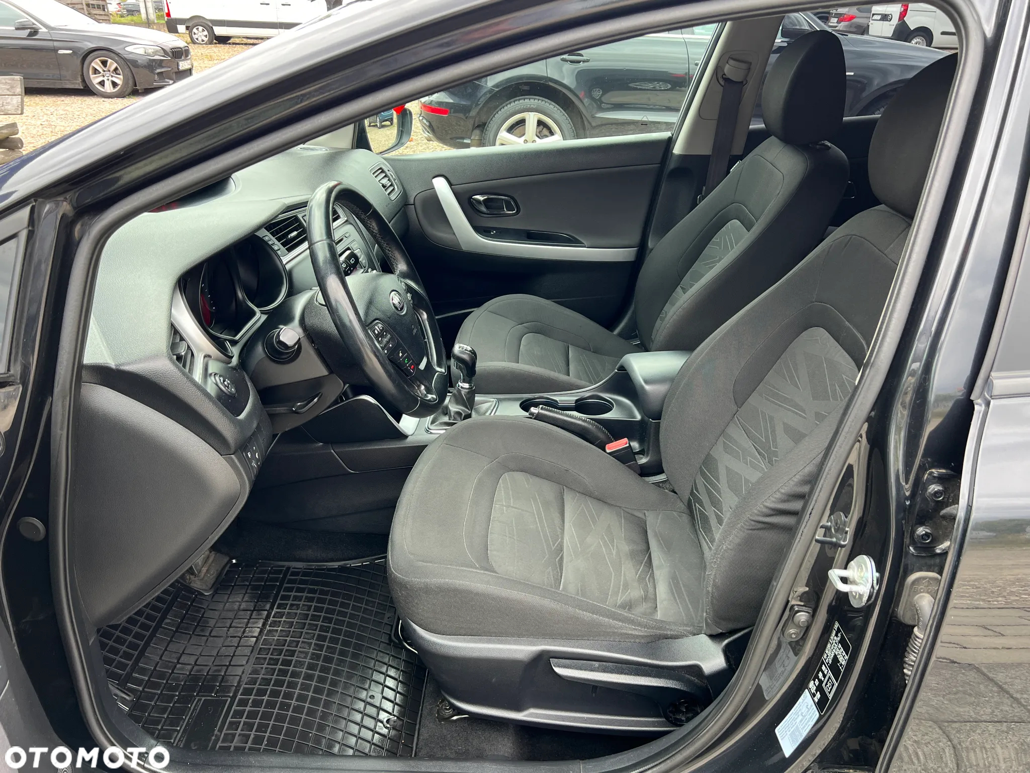 Kia Ceed Cee'd 1.6 CRDi M - 13