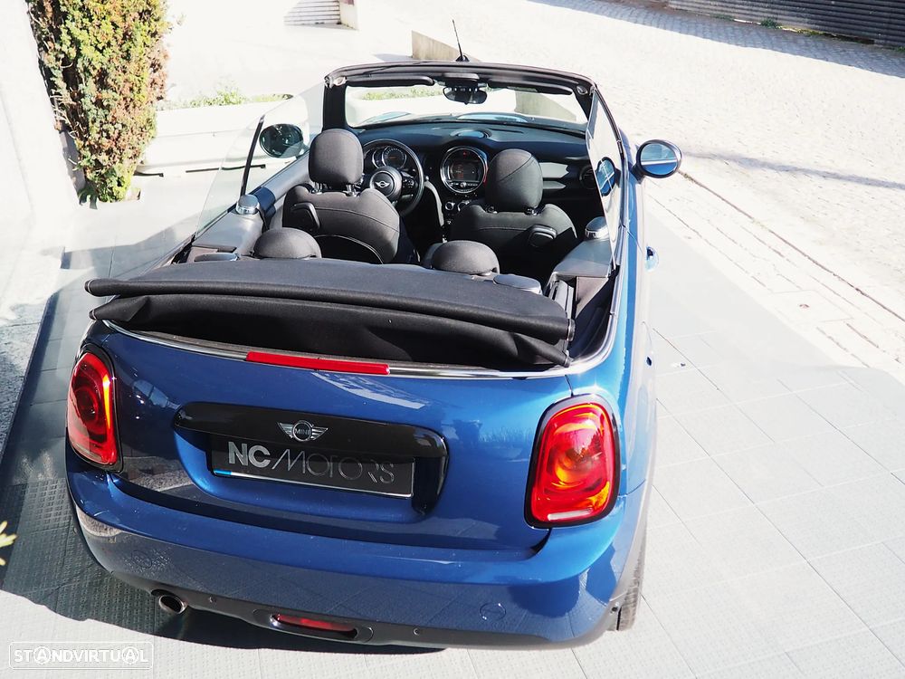 MINI Cabrio - 9