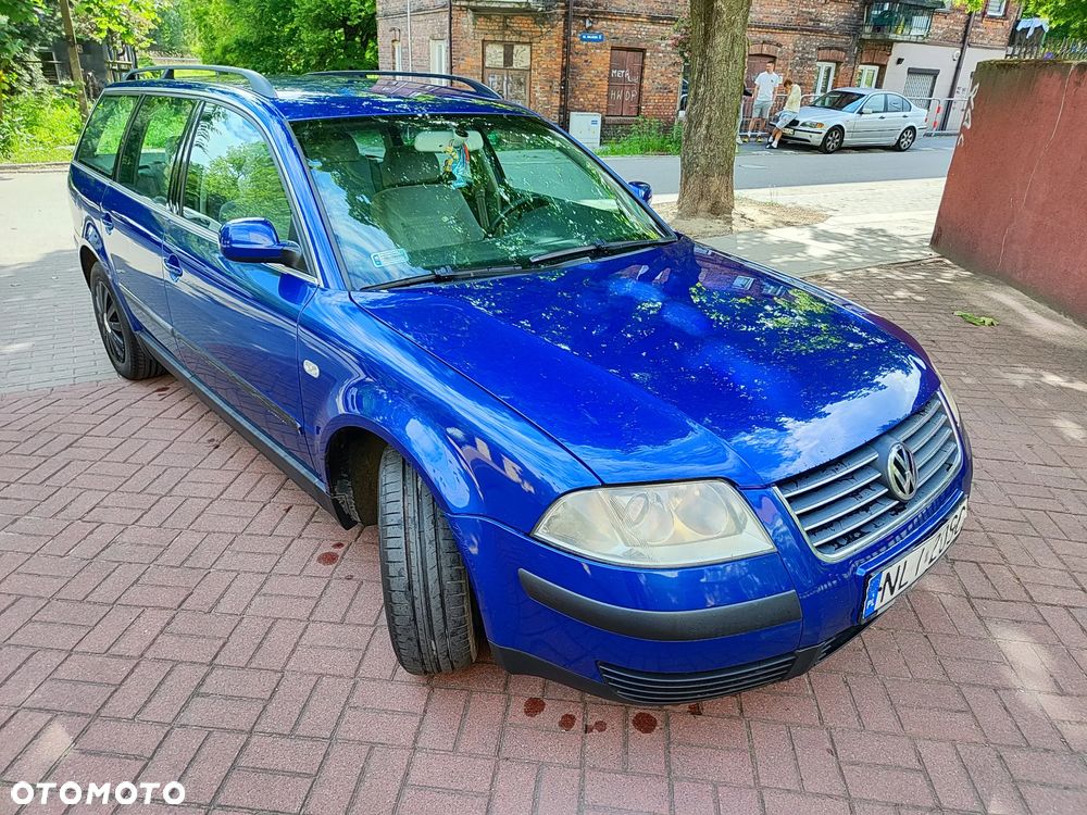 Volkswagen Passat 1.6 Comfortline - 4