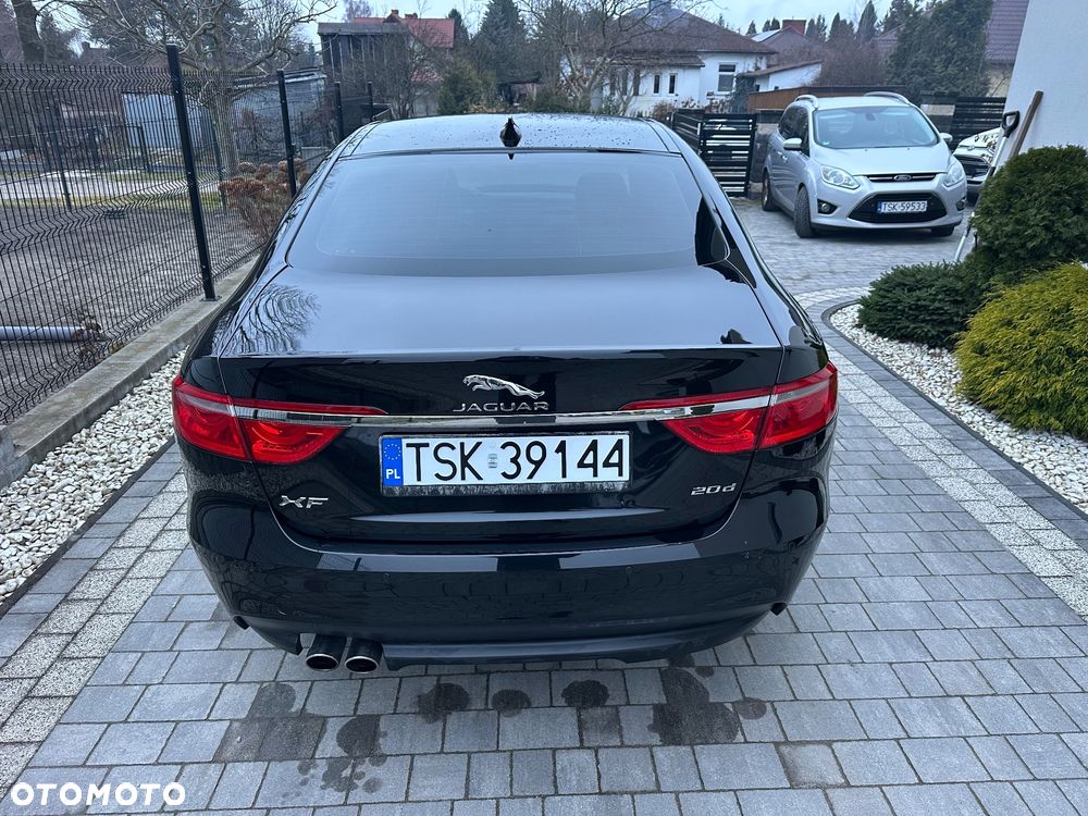 Jaguar XF 2.0 i4D Prestige - 5