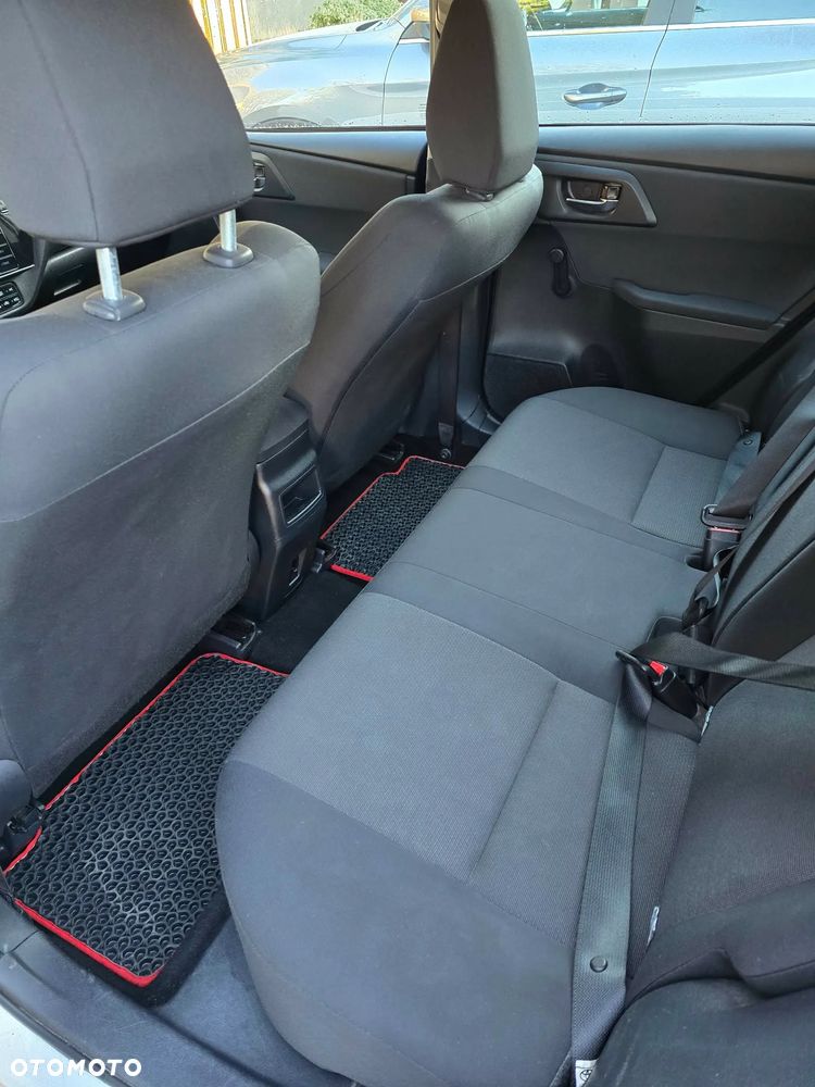 Toyota Auris 1.4 D-4D Active - 14