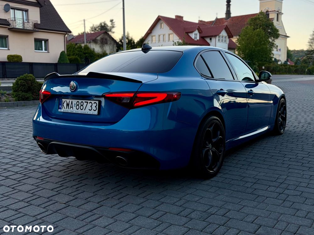 Alfa Romeo Giulia 2.0 Turbo 16V AT8 Veloce - 7