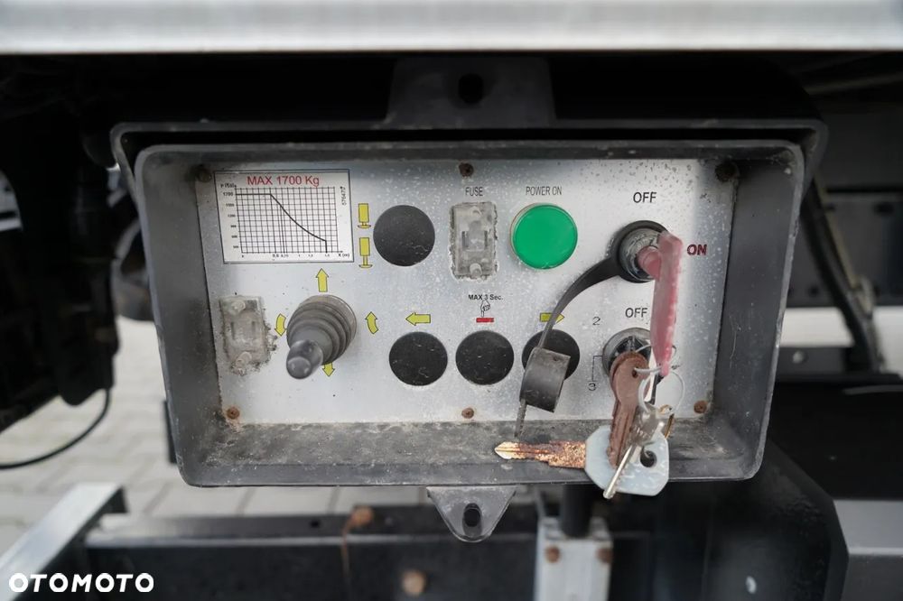 MAN TGL 12.250 / SOLÓWKA / KONTENER 8.1 M / WINDA / BOCZNE DRZWI / 2021 ROK - 24