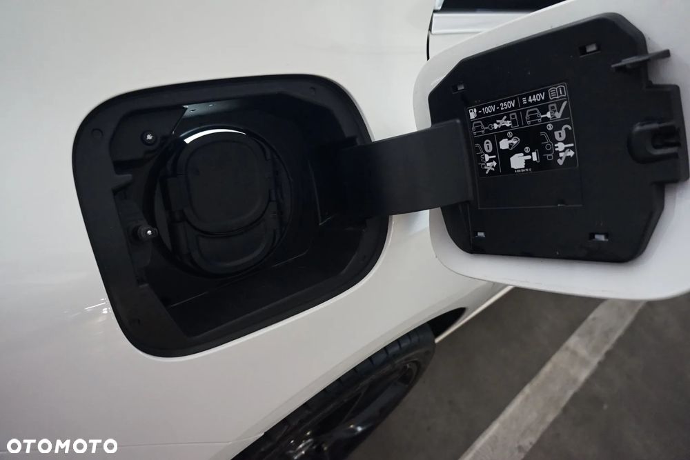 Mercedes-Benz CLA 250 E 8G-DCT - 16