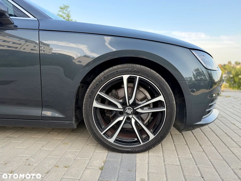 Audi A4 Avant 2.0 TDI S tronic - 10