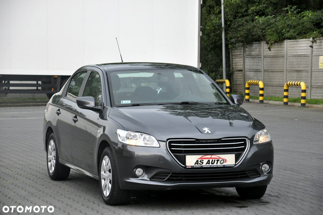 Peugeot 301 - 2