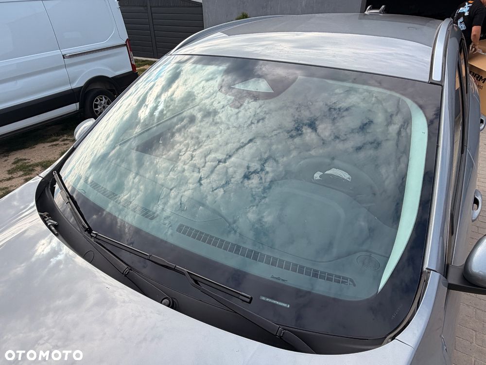 Ford Kuga 2.5 Duratec FHEV TITANIUM X - 20
