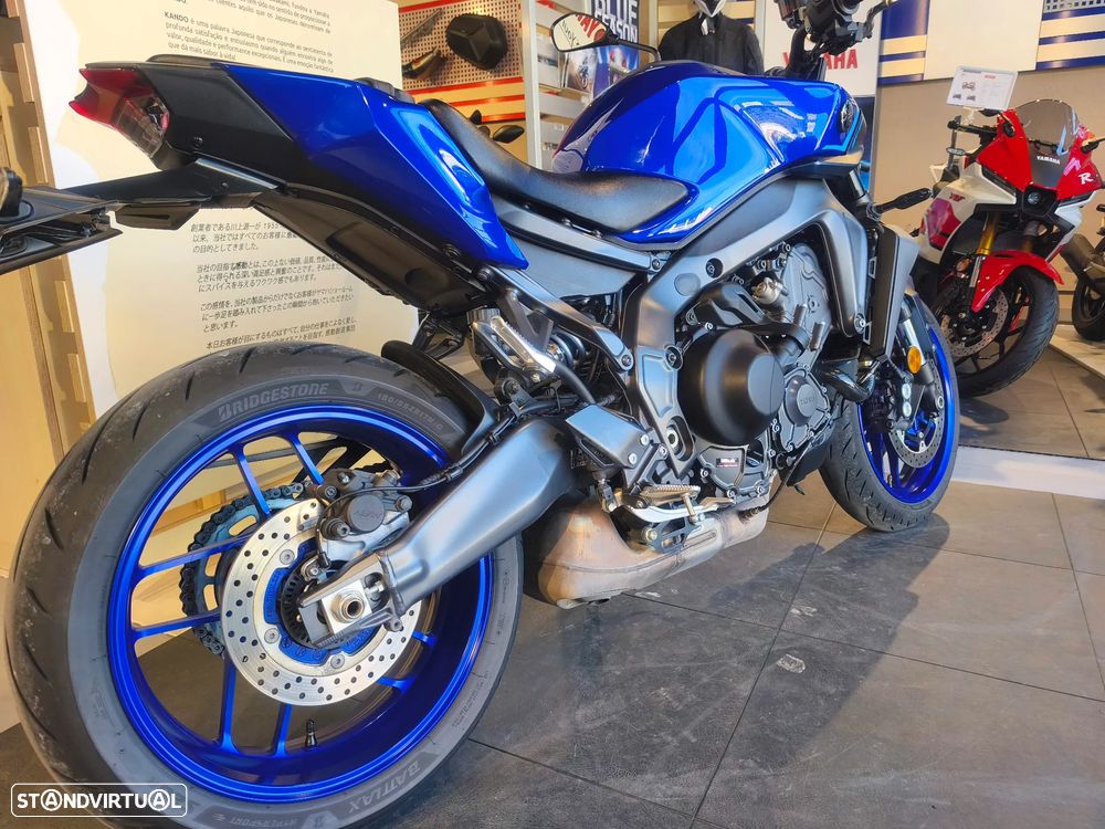 Yamaha MT-09 Y-AMT - 4