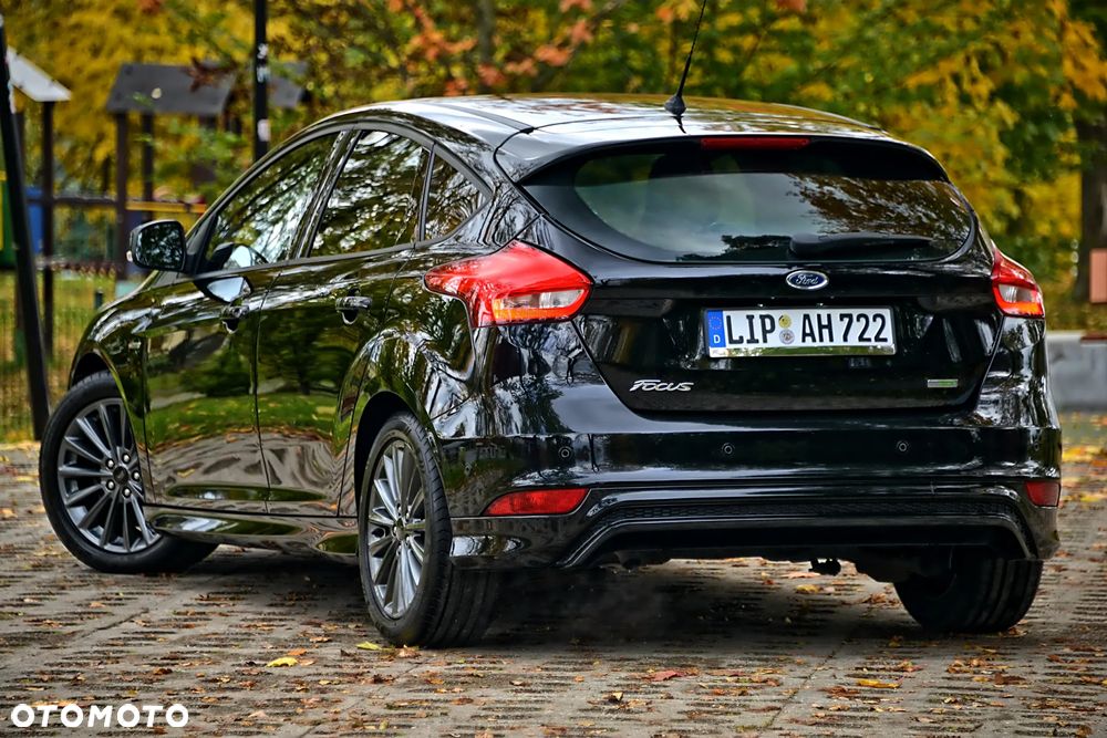 Ford Focus 1.0 EcoBoost ST-Line - 17