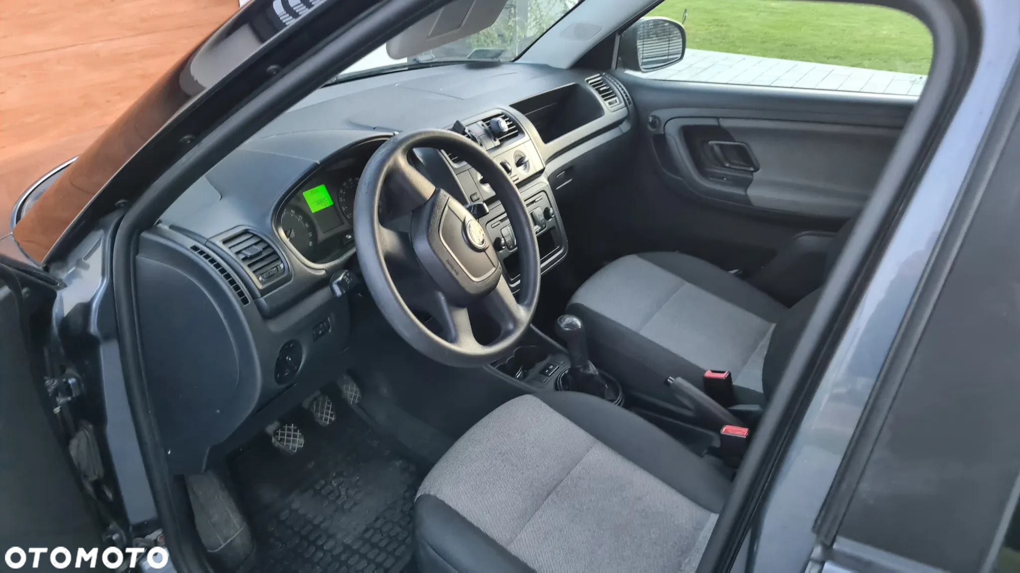 Skoda Fabia 1.6 TDI DPF Comfort - 8
