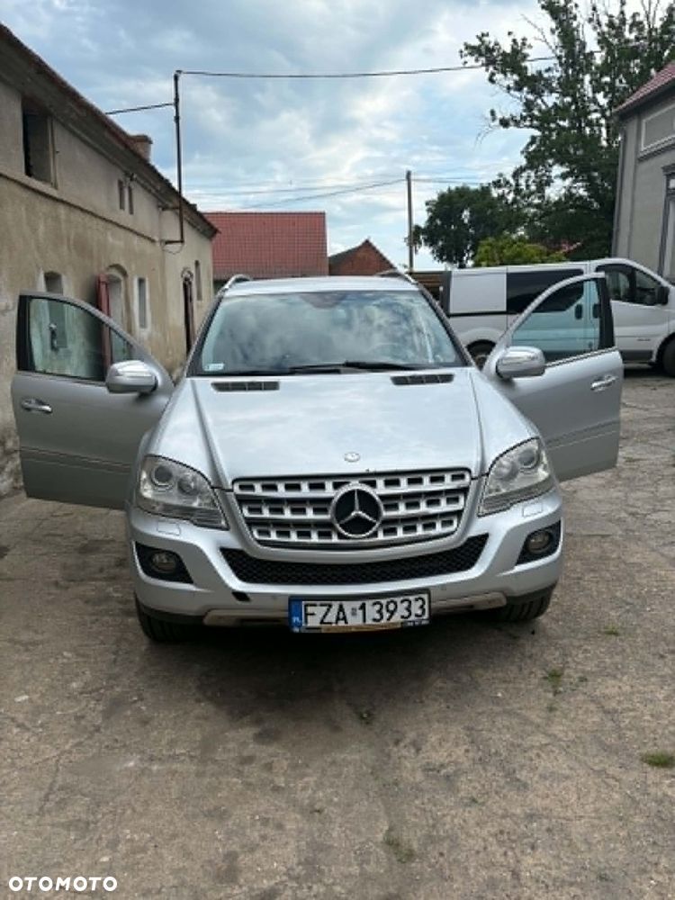 Mercedes-Benz ML 350 CDI 4-Matic - 8