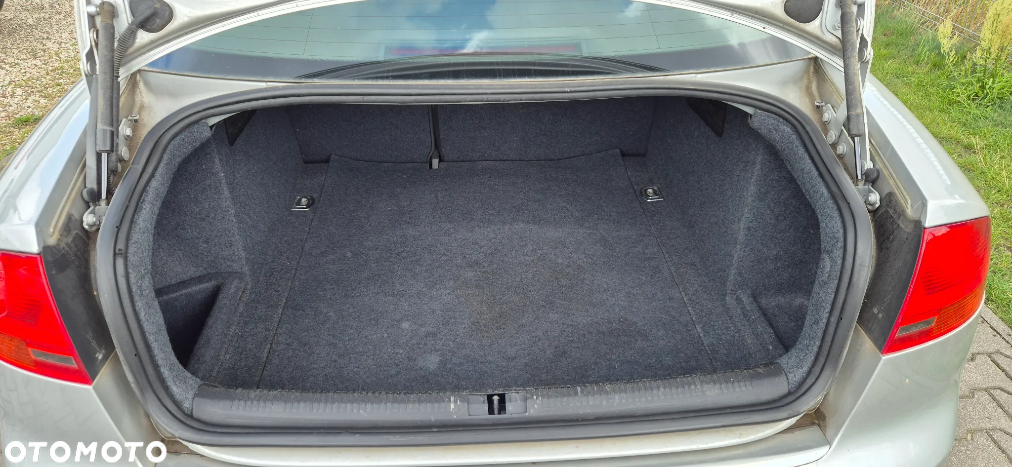 Audi A4 1.6 - 11