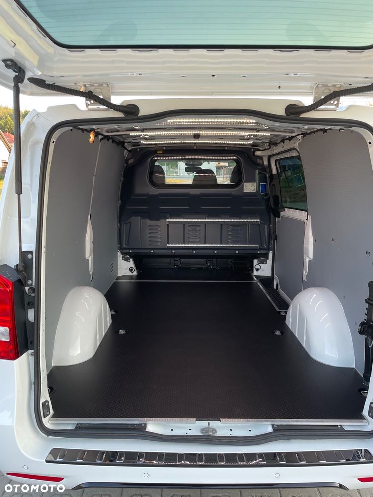 Mercedes-Benz Vito - 7