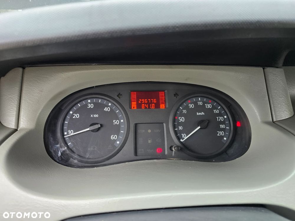 Renault Trafic - 11