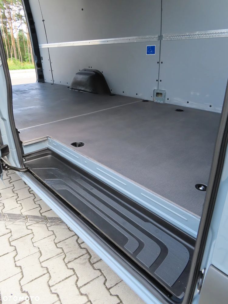Mercedes-Benz Sprinter 319 CDI 190 KM 9G-Tronic Automat Furgon Blaszak Ekstra Długi LONG MAXI + 4800 mm Wysoki Dach WZMACNIANY Rozstaw Osi 4325 mm FULL Opcja Wyposażenia Stan Auta Nowy Jak Z Salonu OKAZJA DOSTEPNY I GOTOWY - 22