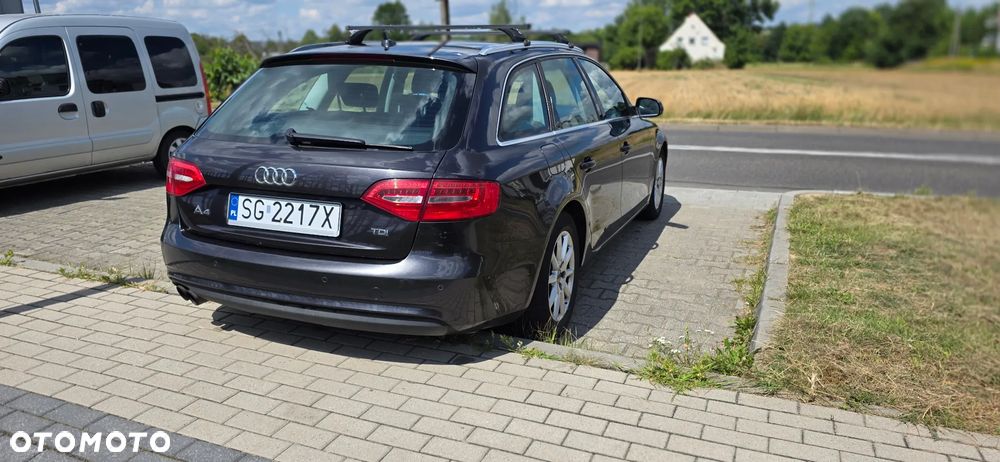 Audi A4 Avant 2.0 TDI DPF multitronic Ambiente - 10
