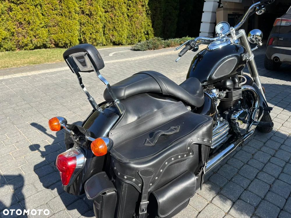 Triumph America - 3