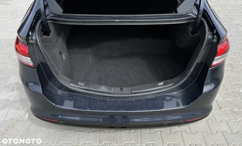 Ford Mondeo 2.0 Hybrid Titanium - 21