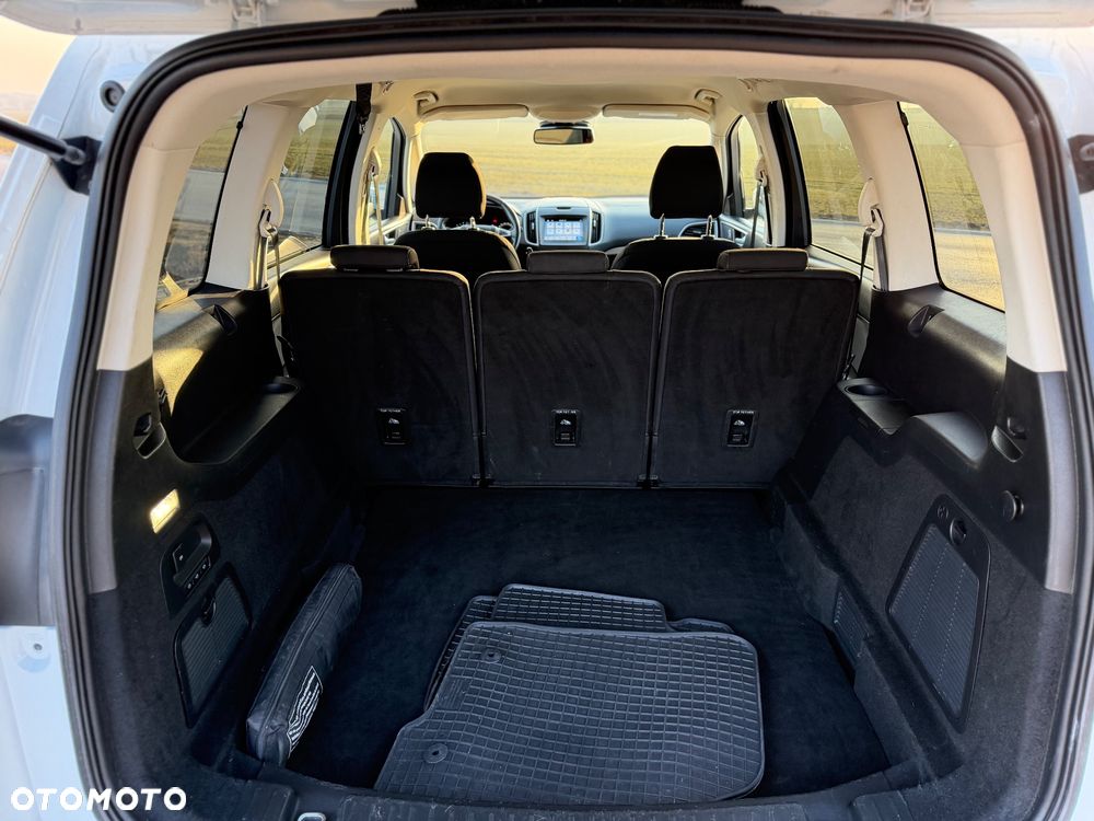 Ford Galaxy 2.0 TDCi Trend - 23