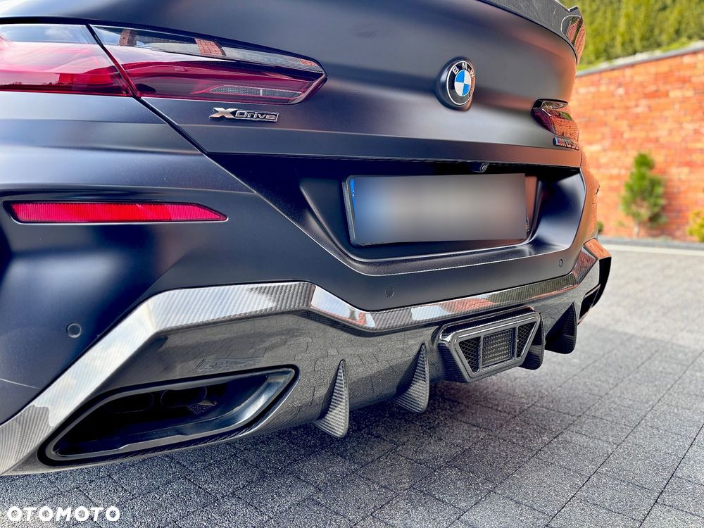 BMW Seria 8 - 8