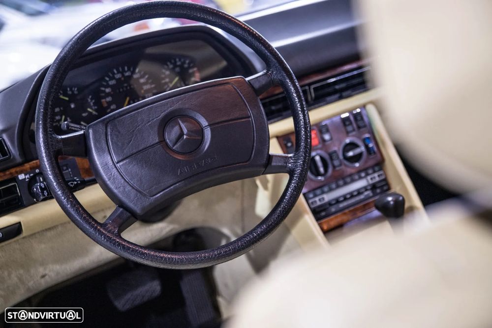 Mercedes-Benz W126 (1979-1992) - 15