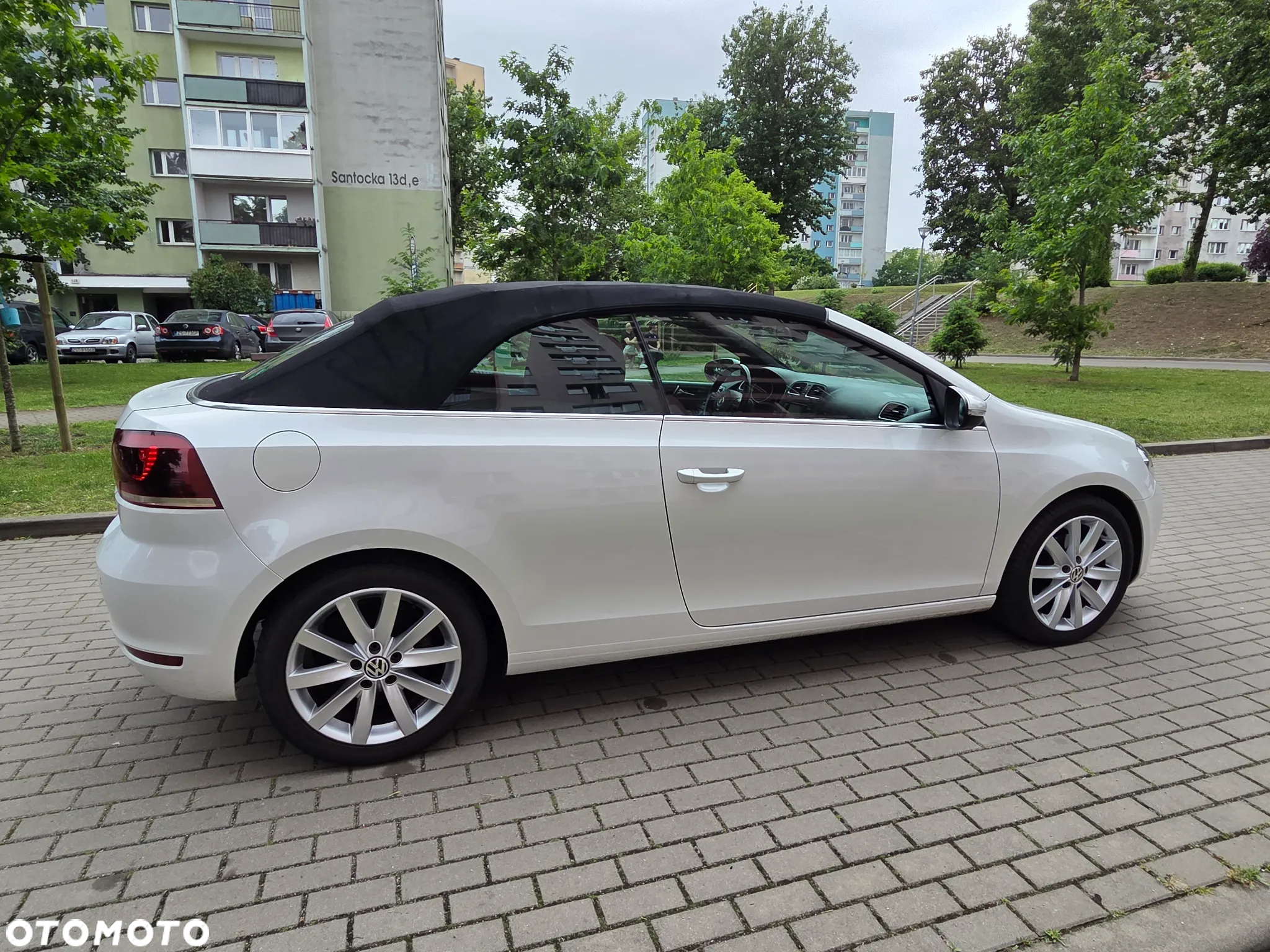 Volkswagen Golf Cabrio 1.6 TDI Exclusive - 4