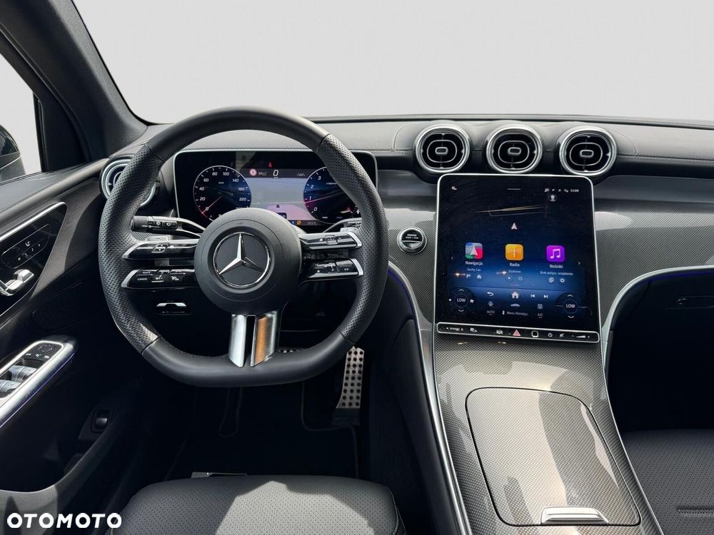 Mercedes-Benz GLC - 26