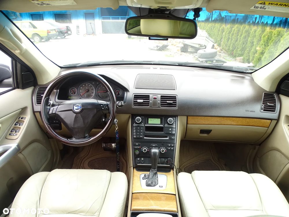 Volvo XC 90 3.2 AWD Sport - 3