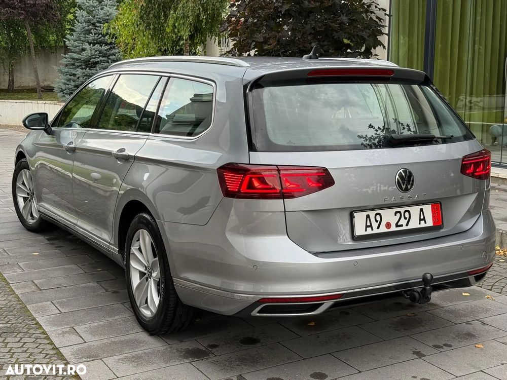 Volkswagen Passat 2.0 TDI SCR DSG Elegance - 7